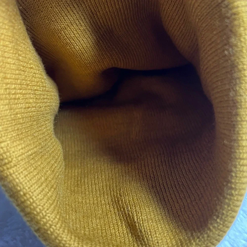 Local Crowns Kentucky Beanie Hat Mustard Gold Cuffed Knit‎ Retro Patch Cap NEW
